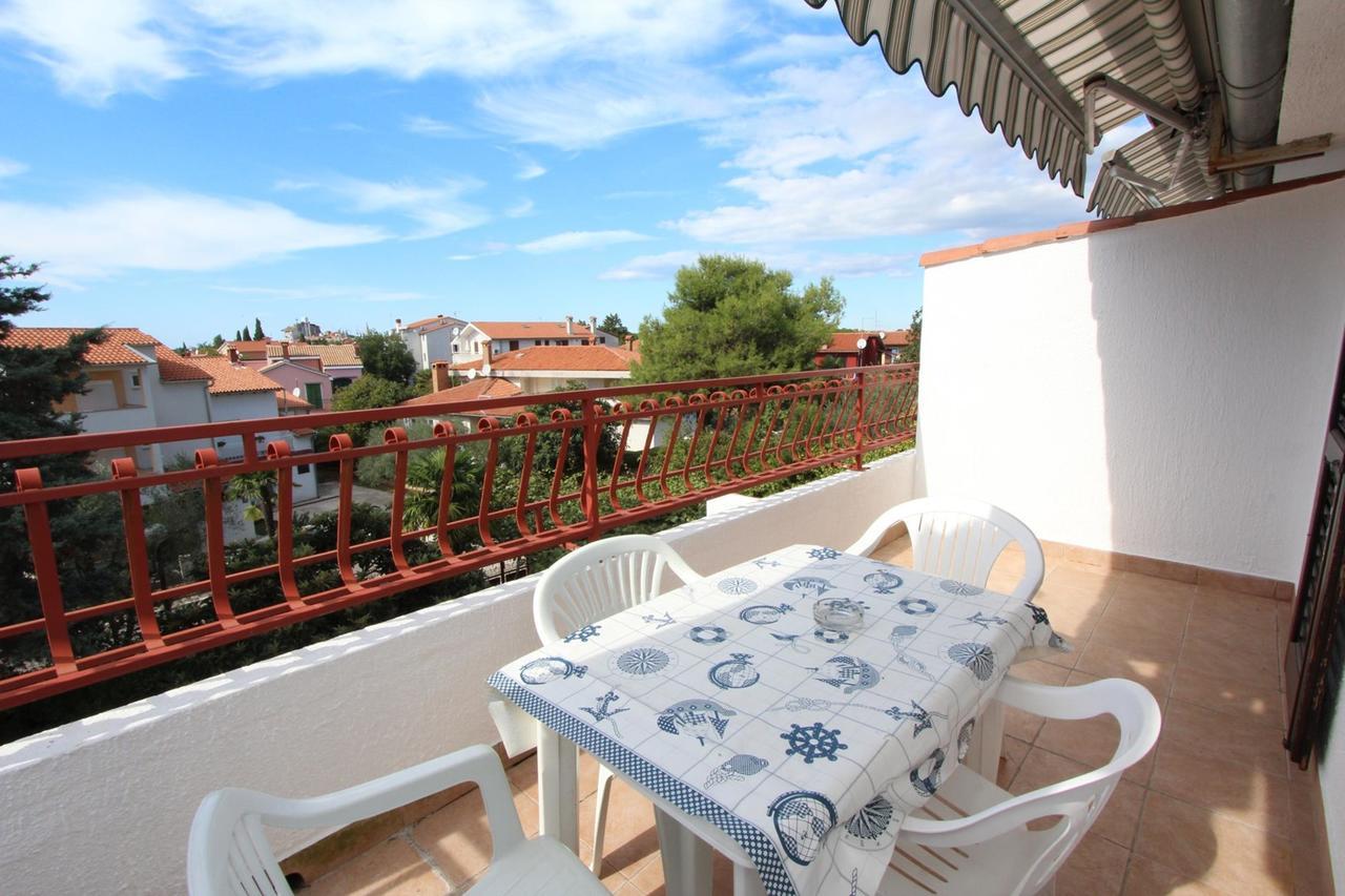 Apartments Tara Rovinj Bagian luar foto