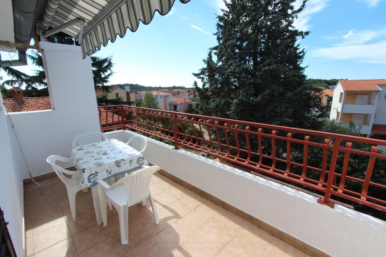 Apartments Tara Rovinj Bagian luar foto