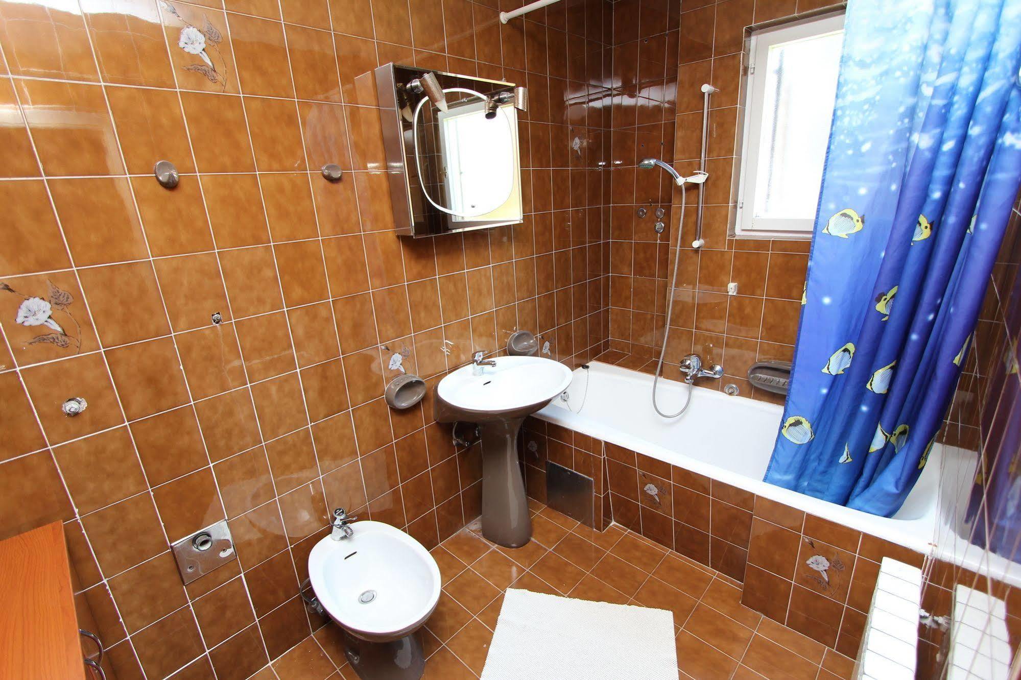 Apartments Tara Rovinj Bagian luar foto